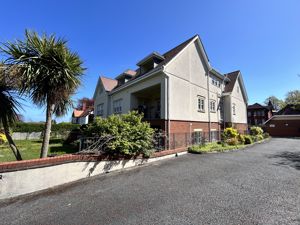 Photo 36- click for photo gallery